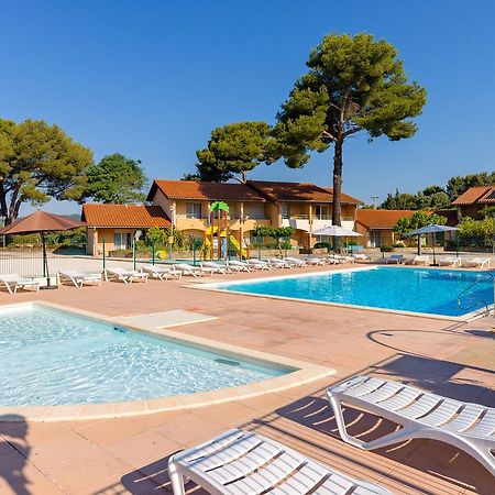 Azureva La Londe Les Maures Hotell Exteriör bild