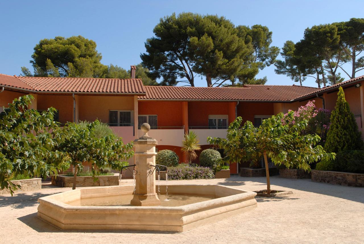 Azureva La Londe Les Maures Hotell Exteriör bild