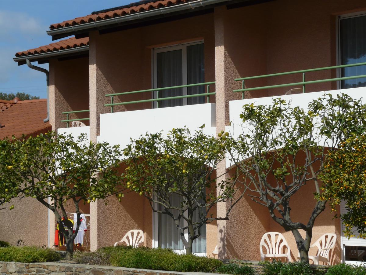 Azureva La Londe Les Maures Hotell Exteriör bild